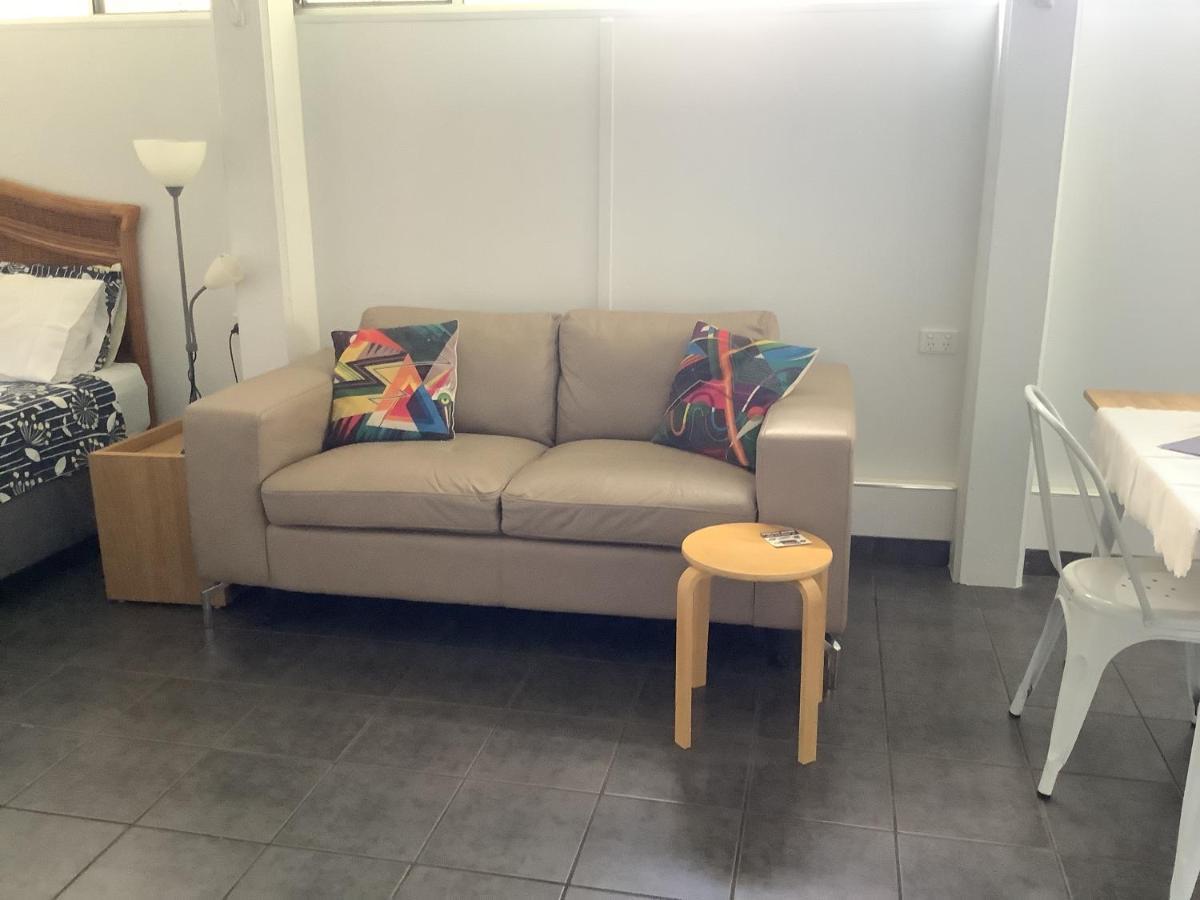 Studio Apartment With Seaview Airlie Beach Buitenkant foto